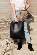 Load image into Gallery viewer, Market Tote