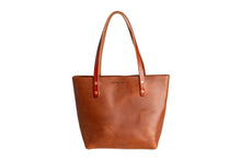 Load image into Gallery viewer, Urban Classic Tote