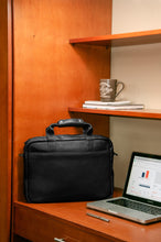 Load image into Gallery viewer, León Full Grain Leather Briefcase / Messenger Bag