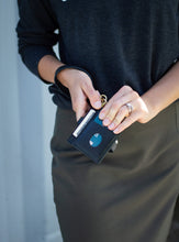 Load image into Gallery viewer, Leather Wristlet
