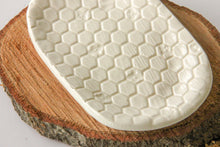 Load image into Gallery viewer, Beehive Soap Dish