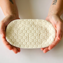 Load image into Gallery viewer, Beehive Soap Dish