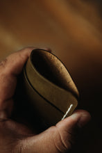 Load image into Gallery viewer, Elm Leather Wallet
