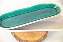 Load image into Gallery viewer, Artisan Long Oval Dish
