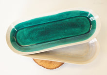 Load image into Gallery viewer, Artisan Long Oval Dish