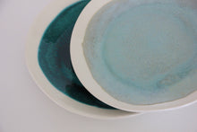 Load image into Gallery viewer, Artisan Dinner Plate