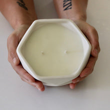 Load image into Gallery viewer, Community Naturals Prism Candle