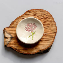 Load image into Gallery viewer, Birth Flower Ring Dish