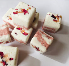 Load image into Gallery viewer, Bath Bombs, Toxin-Free