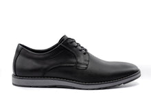 Load image into Gallery viewer, Black Leather Dress Sneakers
